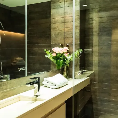 Apartament Hauzify I Grup Claustre *
